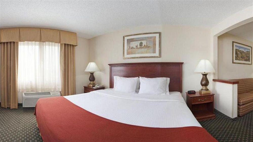 Comfort Inn & Suites Middletown - Franklin Dış mekan fotoğraf