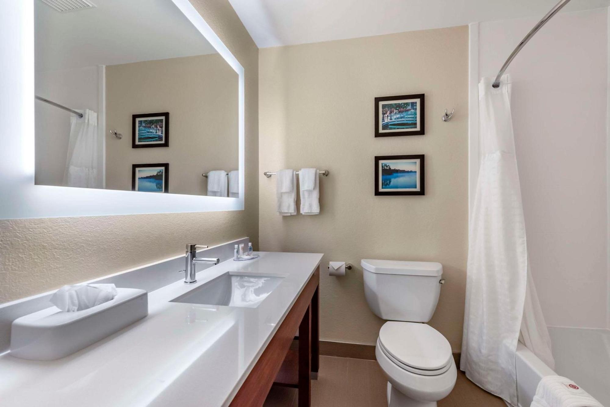 Comfort Inn & Suites Middletown - Franklin Dış mekan fotoğraf
